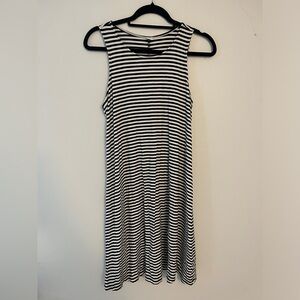 Old Navy Sleeveless Dress
